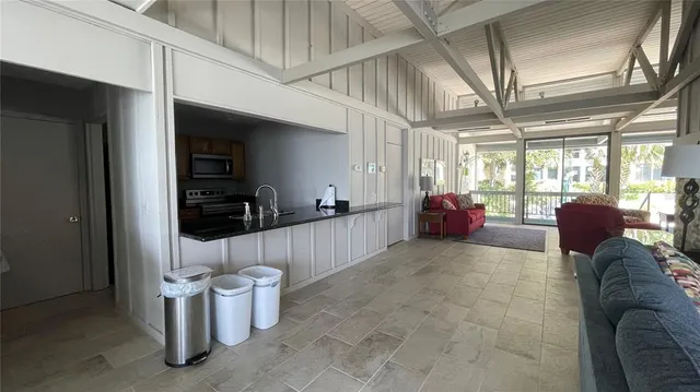 $199,000 | 2510 Southwest 14th Drive, Unit 316, Gainesville, FL 32608