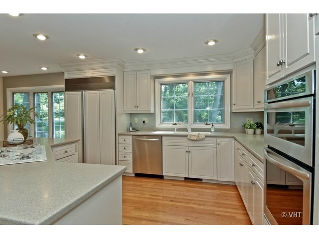 621 Ravine Road Dundee, IL 60118 - Photo 8 of 24