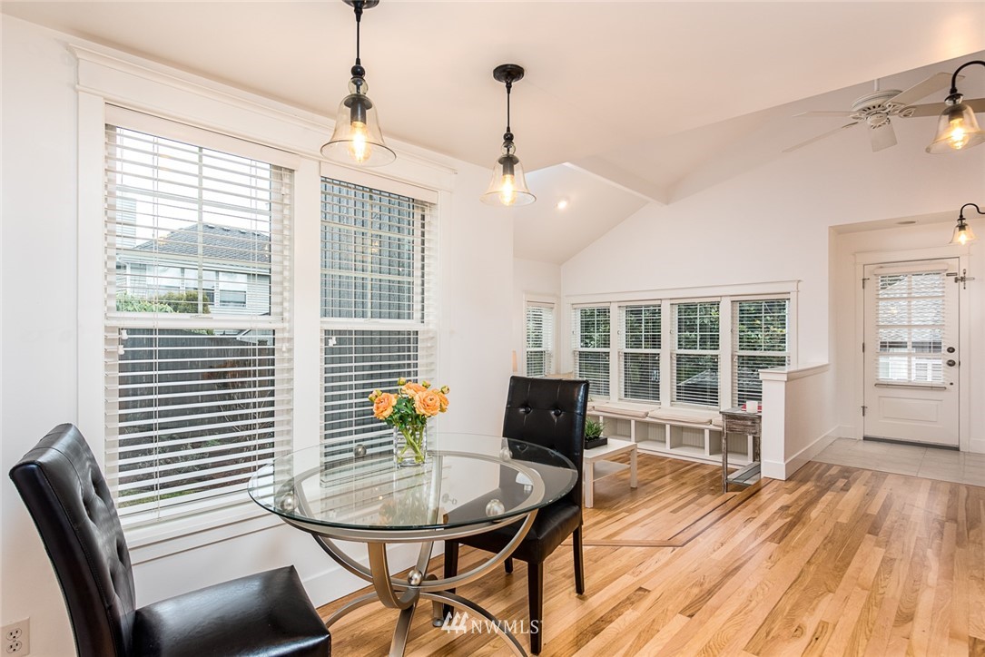 9010 Northeast 151st Street Bothell, WA 98011 - Photo 11 of 22 Gallery Image 11