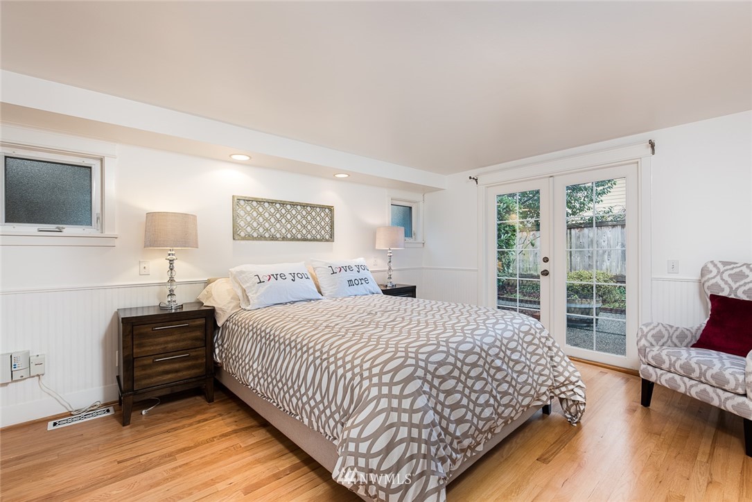 9010 Northeast 151st Street Bothell, WA 98011 - Photo 12 of 22 Gallery Image 12