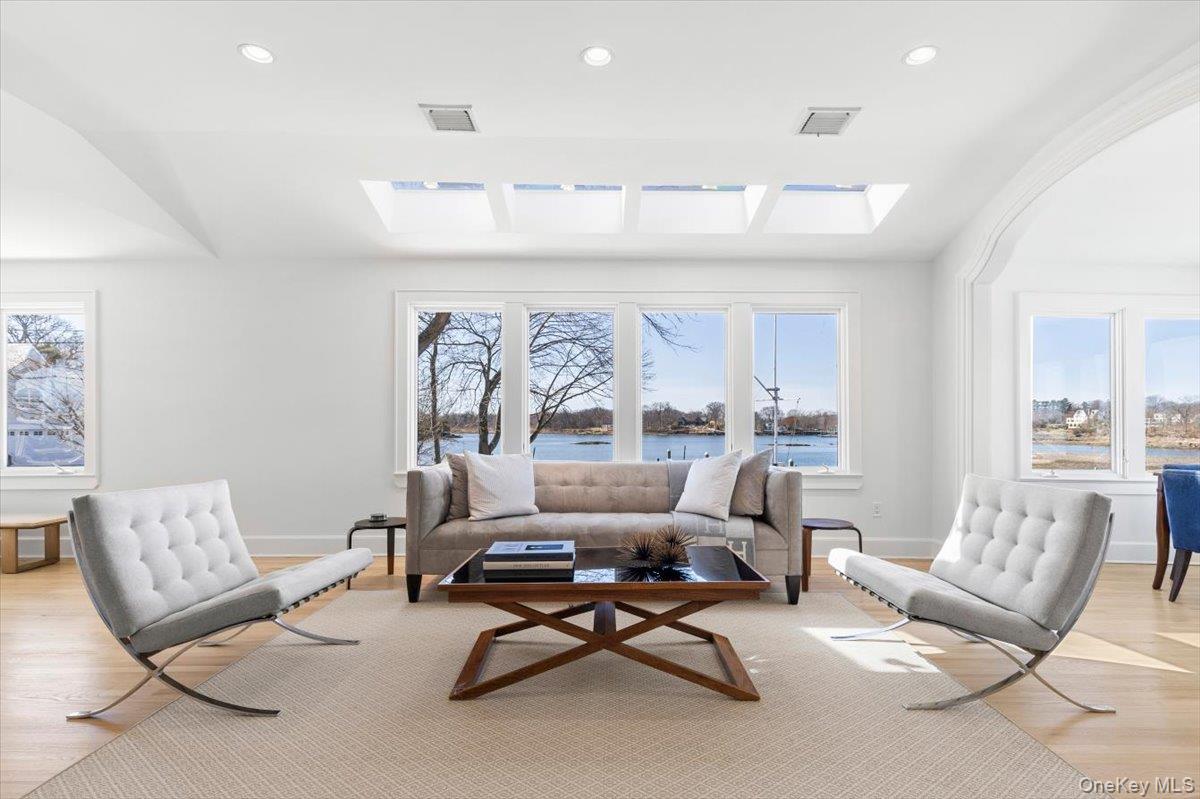 6 North Island Drive Rye, NY 10580 - Photo 15 of 34 a living room with furniture