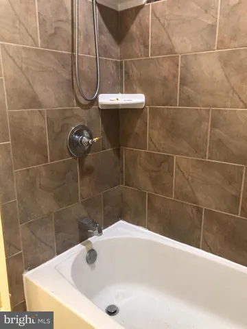 $2,000 | 7 Bozarth Court, Hamilton, NJ 08690