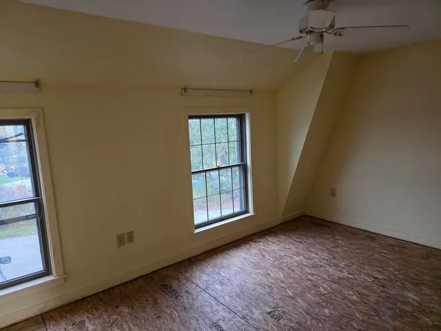 $189,000 | 7 E Road, Middlebury, VT 05753