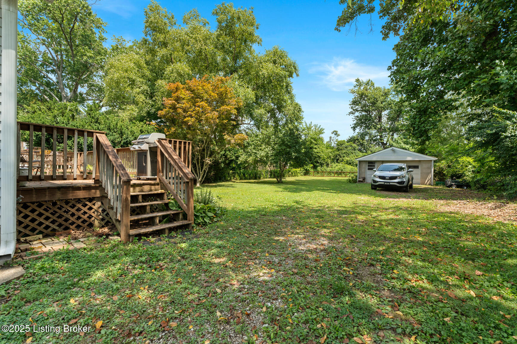 3729 Carol Road Louisville, KY 40218 - Photo 32 of 39 DSC00953