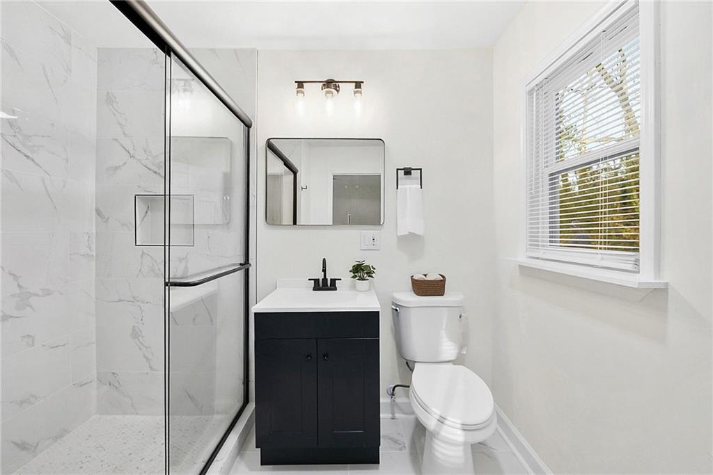 578 Alfred Road Northwest Atlanta, GA 30331 - Photo 12 of 21 Gallery Image 12
