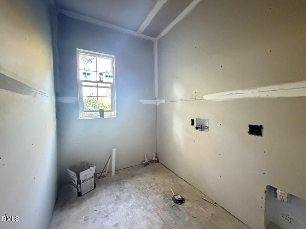 6917 Justice Drive Raleigh, NC 27615 - Photo 8 of 38 IMG_7729 (Medium)