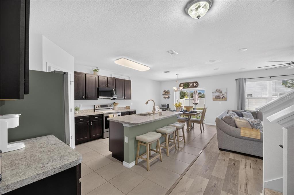 8115 Harwich Port Lane Gibsonton, FL 33534 - Photo 3 of 39 Gallery Image 3