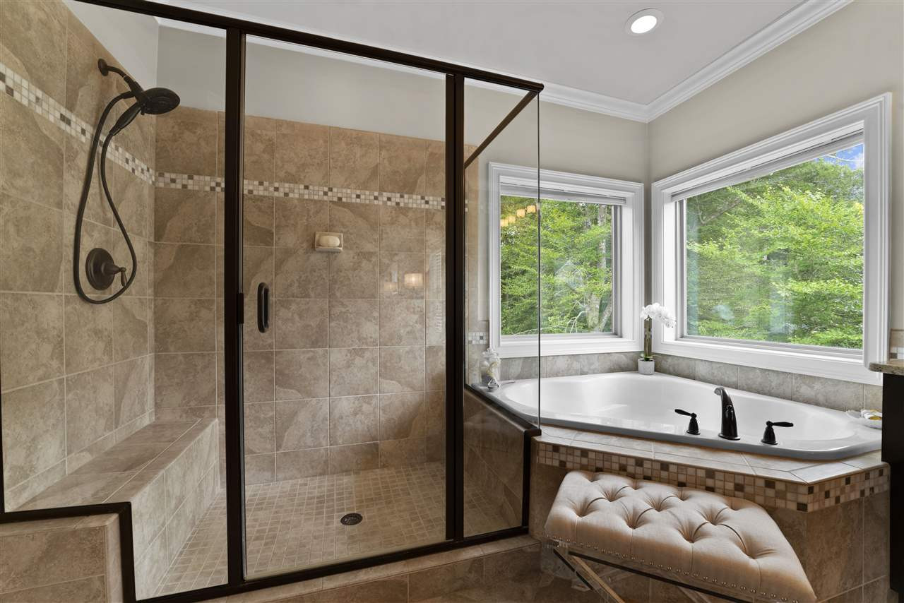 9120 Concord Hill Court Raleigh, NC 27613 - Photo 27 of 30 Master Bath/Spa