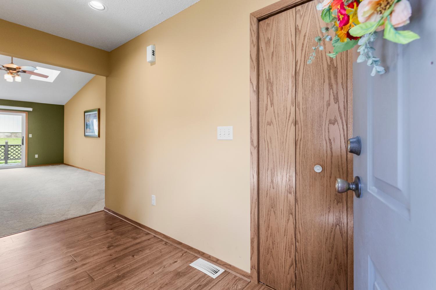 2005 Eagle Ridge Court, Unit D Urbana, IL 61802 - Photo 10 of 34