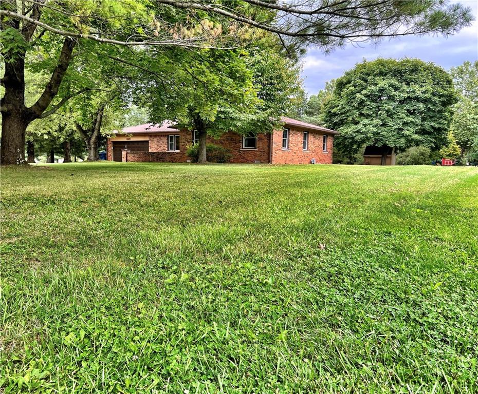 8607 South Franklin Road Indianapolis, IN 46259 - Photo 2 of 2 Gallery Image 2