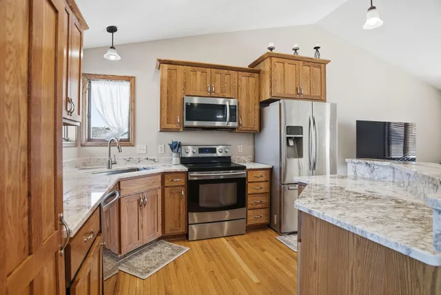 $389,900 | 17588 Grant Street Northwest, Elk River, MN 55330