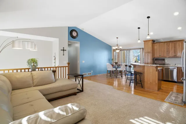 $389,900 | 17588 Grant Street Northwest, Elk River, MN 55330