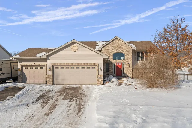 $389,900 | 17588 Grant Street Northwest, Elk River, MN 55330