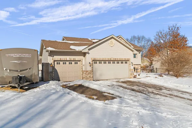 $389,900 | 17588 Grant Street Northwest, Elk River, MN 55330
