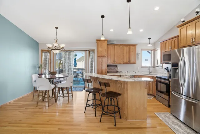 $389,900 | 17588 Grant Street Northwest, Elk River, MN 55330