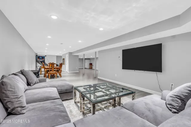 $1,899,000 | 1 Fountayne Lane, Manalapan, NJ 07726