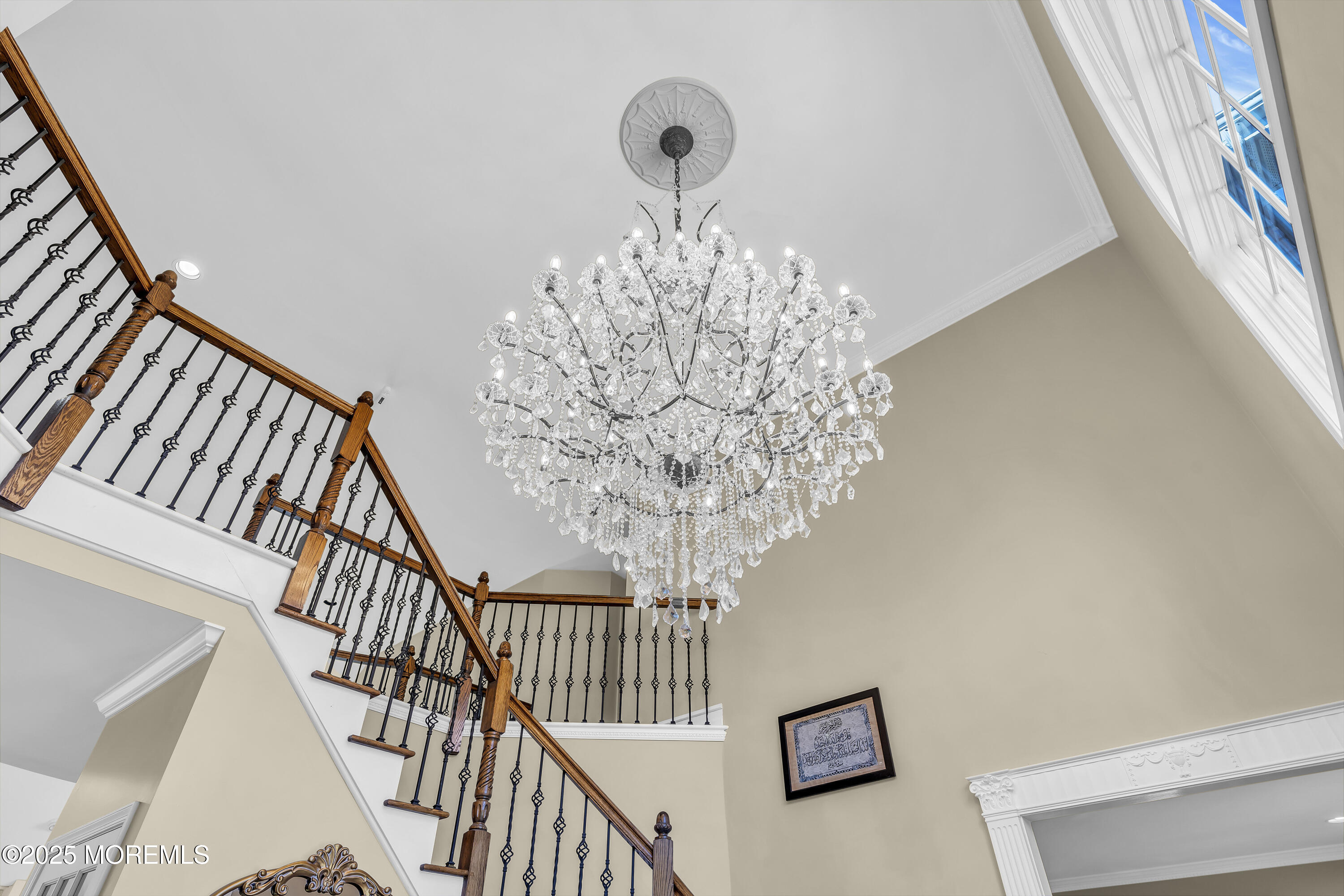 1 Fountayne Lane Manalapan, NJ 07726 - Photo 7 of 69 a view of entryway