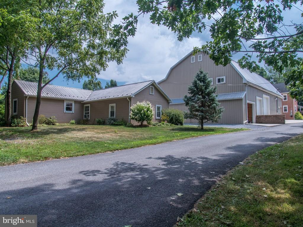 1513 Picnic Grove Road Manheim, PA 17545 - Photo 2 of 58