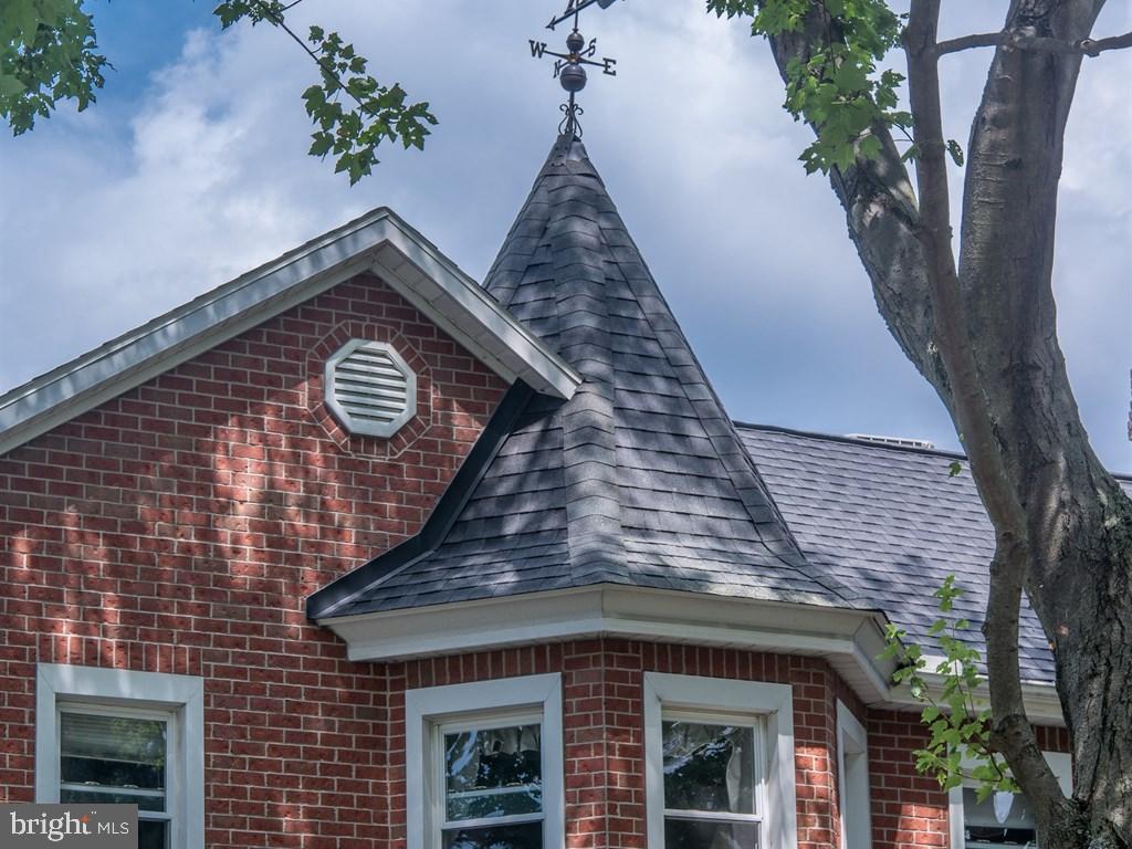 1513 Picnic Grove Road Manheim, PA 17545 - Photo 4 of 58