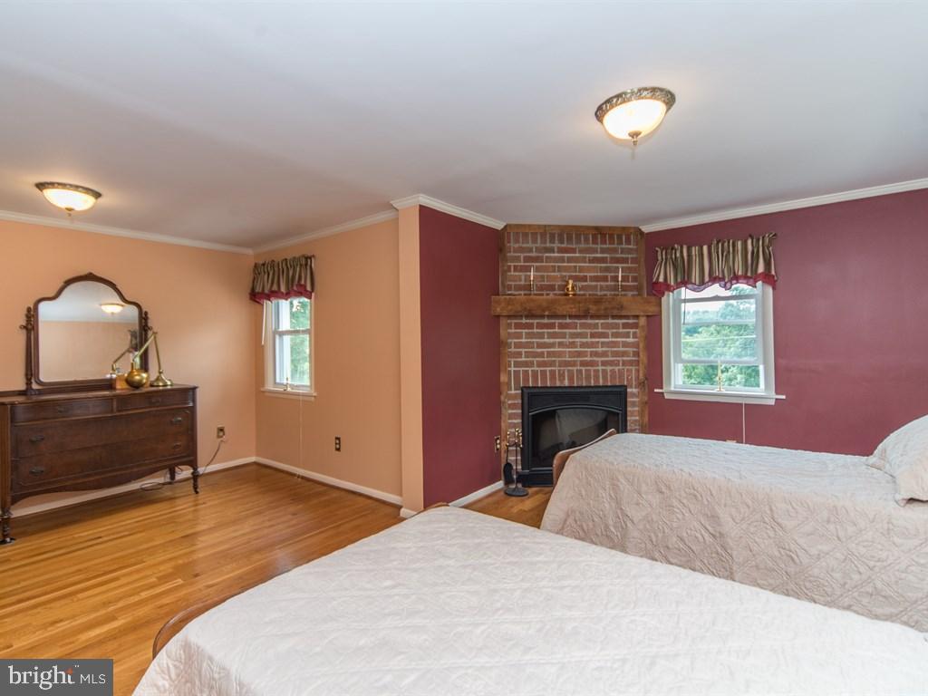 1513 Picnic Grove Road Manheim, PA 17545 - Photo 34 of 58