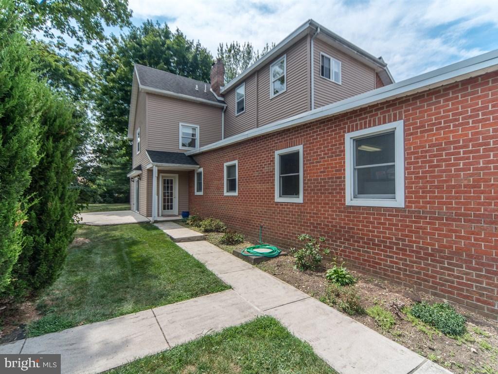 1513 Picnic Grove Road Manheim, PA 17545 - Photo 43 of 58