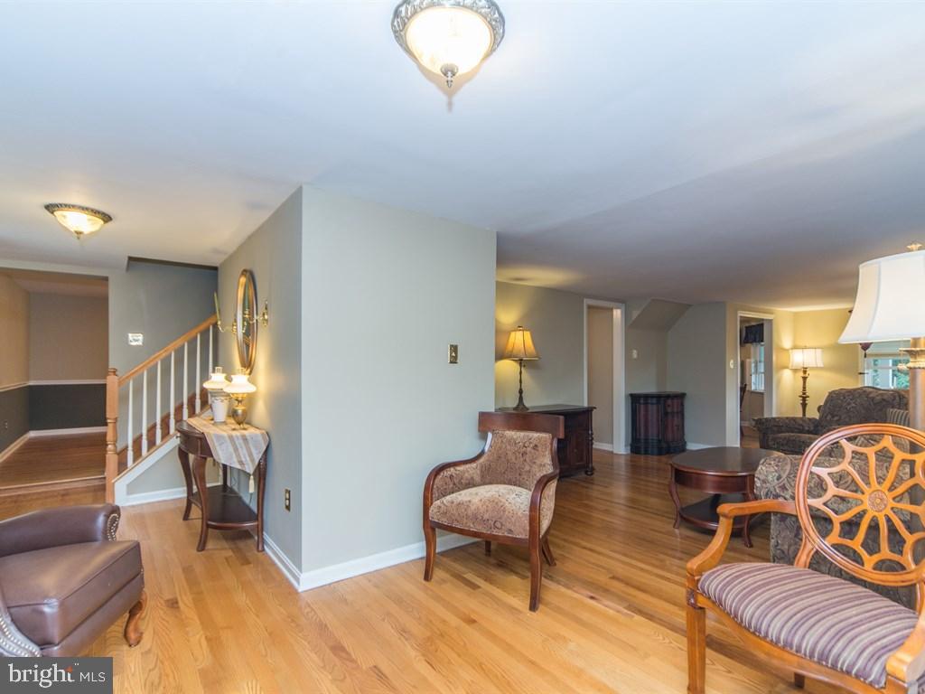 1513 Picnic Grove Road Manheim, PA 17545 - Photo 9 of 58