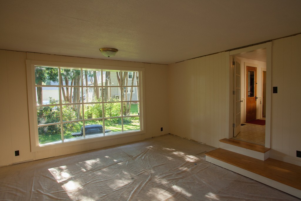 127 Shelburne Road Greenfield, MA 01301 - Photo 17 of 28 Gallery Image 17