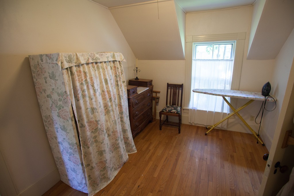 127 Shelburne Road Greenfield, MA 01301 - Photo 24 of 28 Gallery Image 24