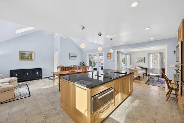 $1,695,000 | 117 Parsley Lane, Osterville, MA 02655