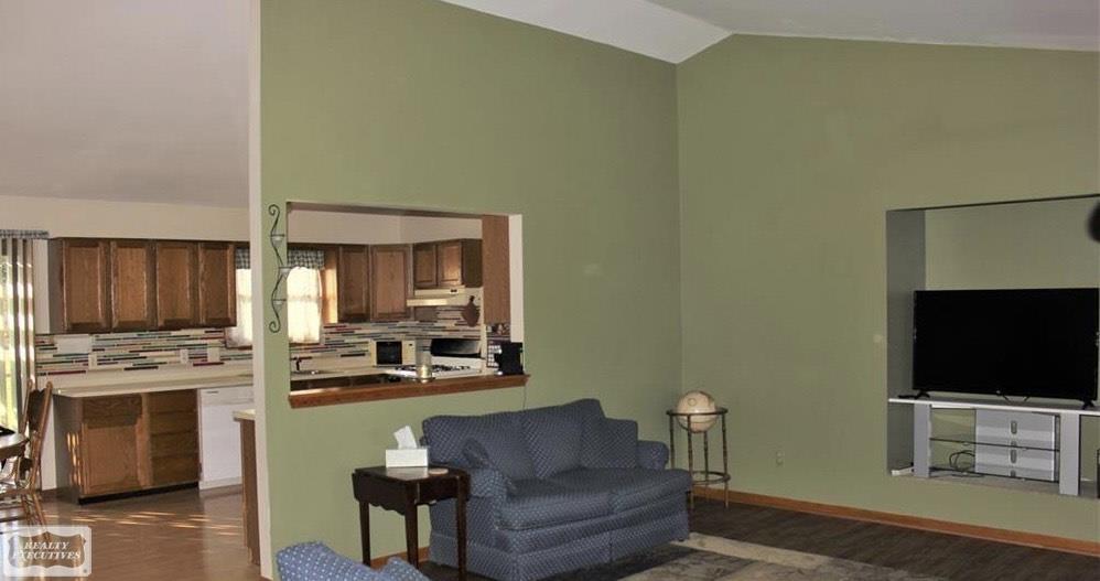 1360 Palms Road Columbus, MI 48063 - Photo 7 of 26