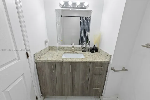 $520,000 | 135 Northwest 6th Avenue, Dania Beach, FL 33004