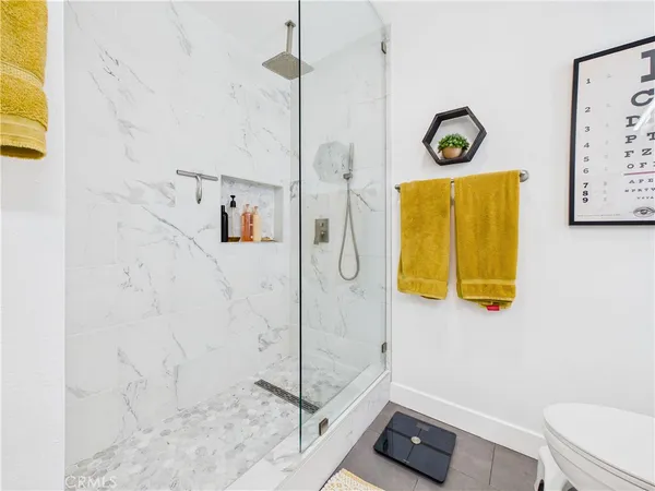 $1,245,000 | 27 Tangerine, Irvine, CA 92618