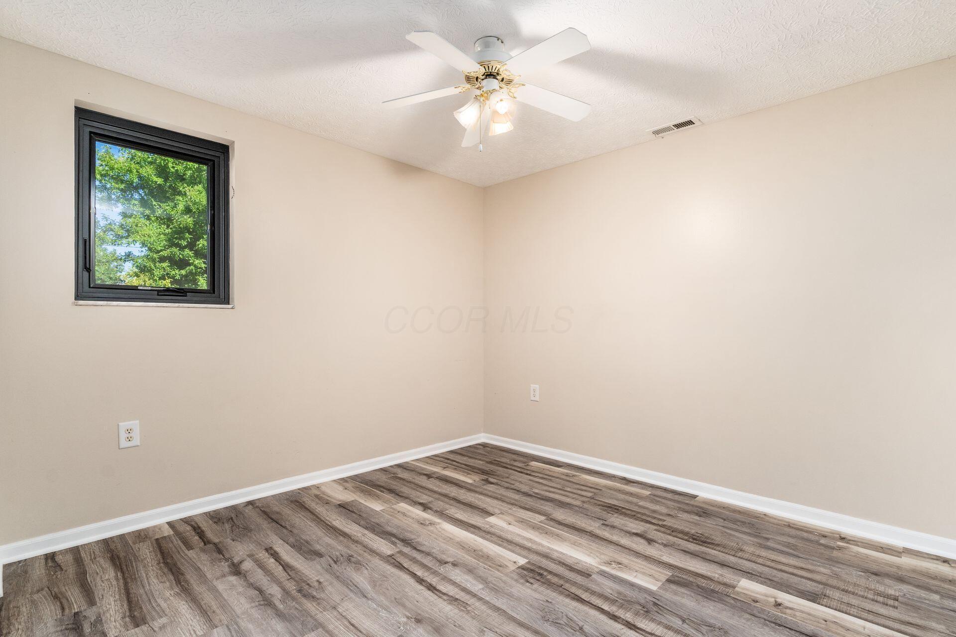 421 Bricktone Road Blacklick, OH 43004 - Photo 34 of 40