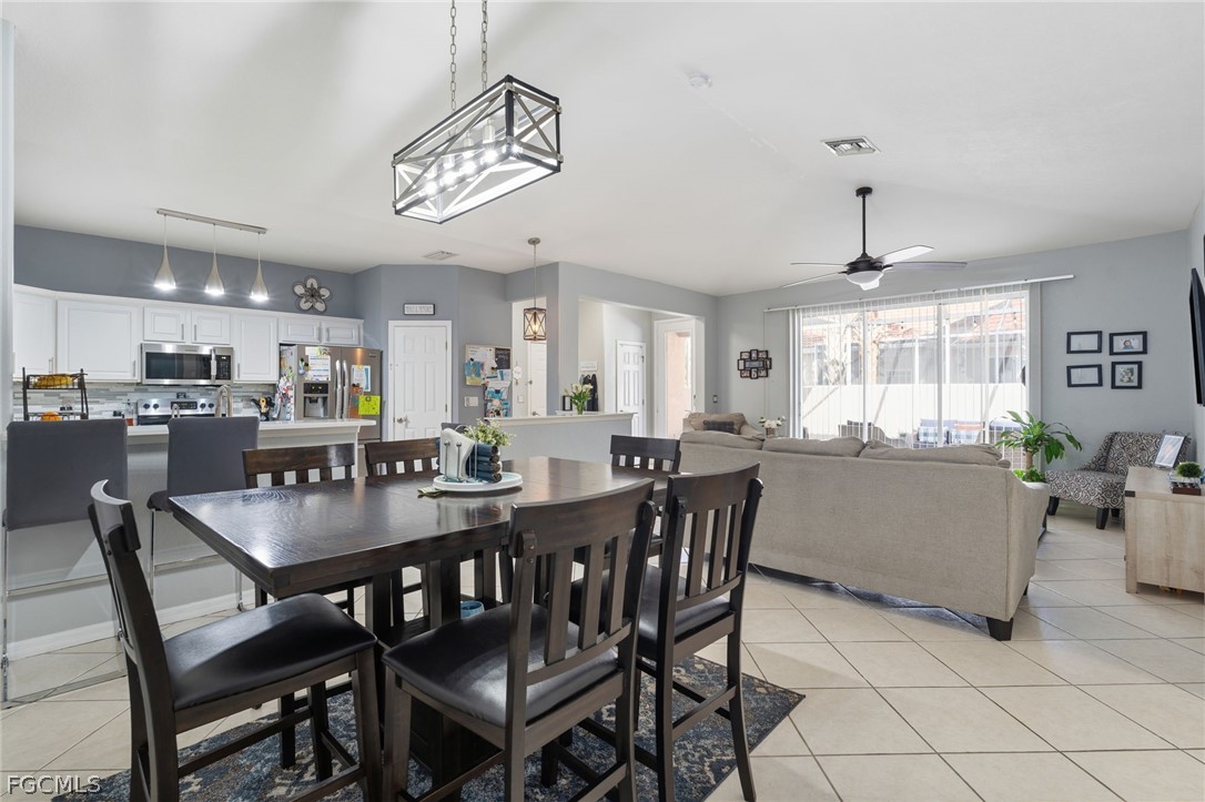 3931 Recreation Lane Naples, FL 34116 - Photo 10 of 24