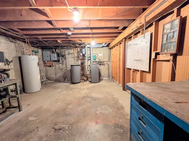 $659,000 | 34 Leeds Terrace, Lawrence, MA 01843