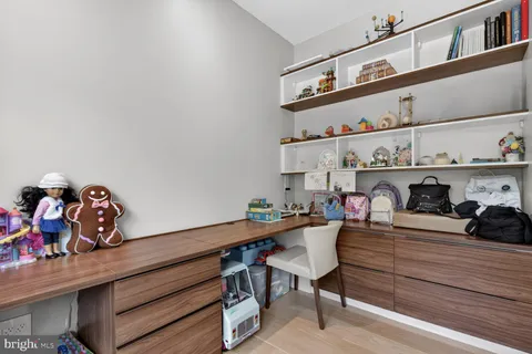 $3,699,900 | 4512 Salem Lane Northwest, Washington, DC 20007