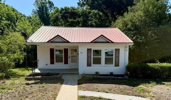 $179,900 | 302 Broad Street, Roxboro, NC 27573