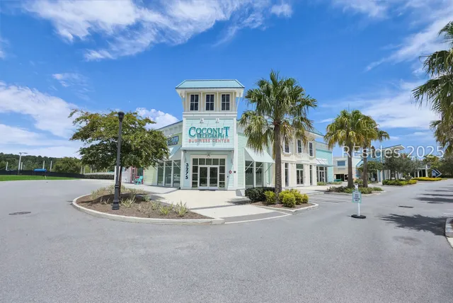 $925,000 | 417 Full Sweep East, Hardeeville, SC 29927