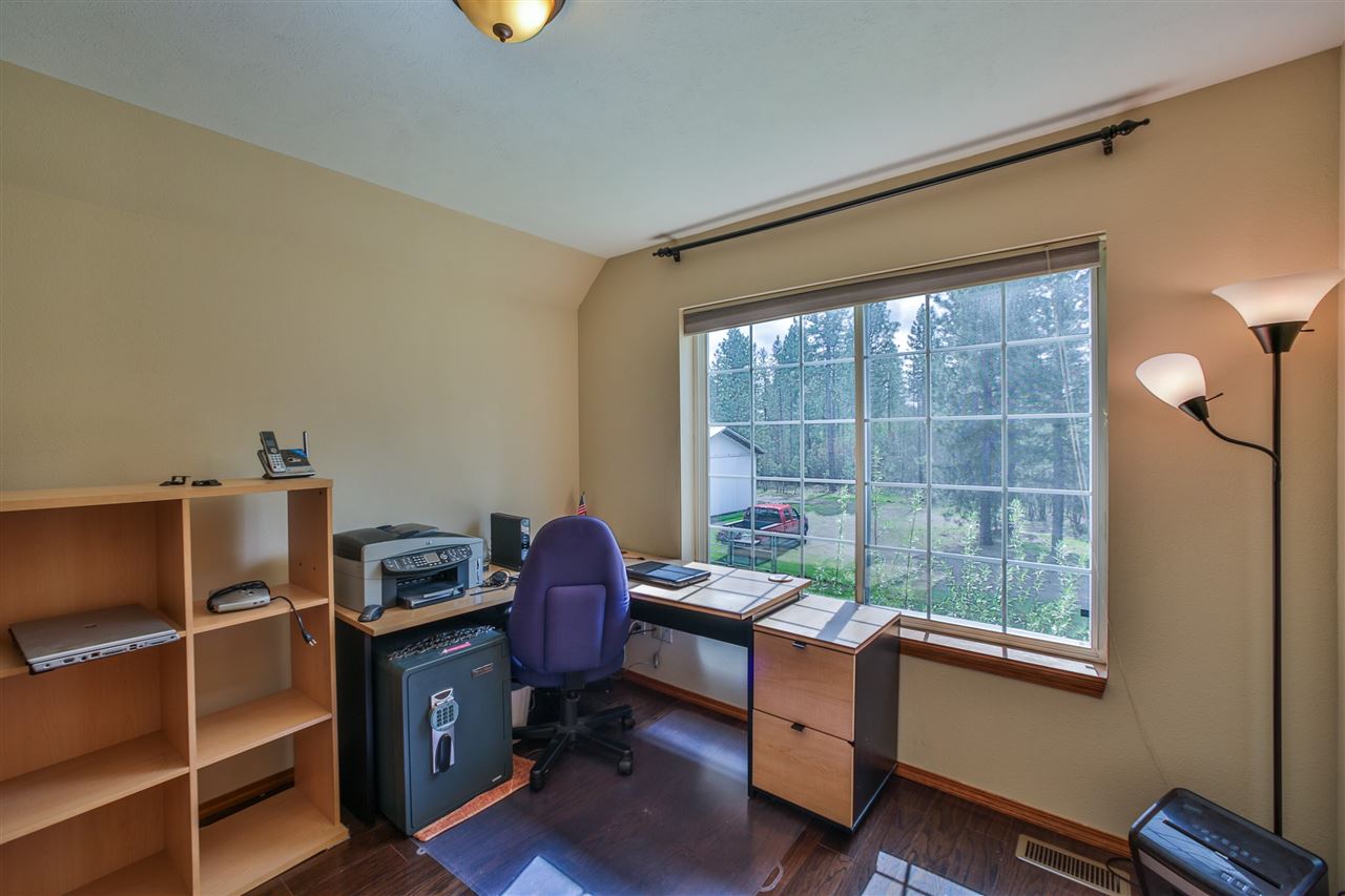 21916 North Yale Road Colbert, WA 99005 - Photo 11 of 20