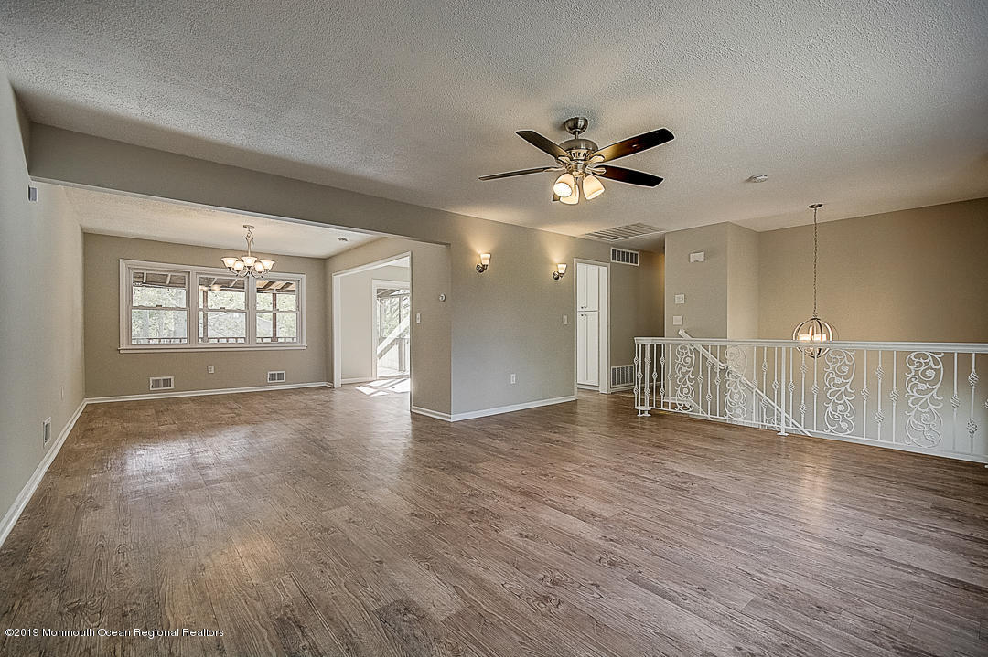 Pine Rd - MLS-07