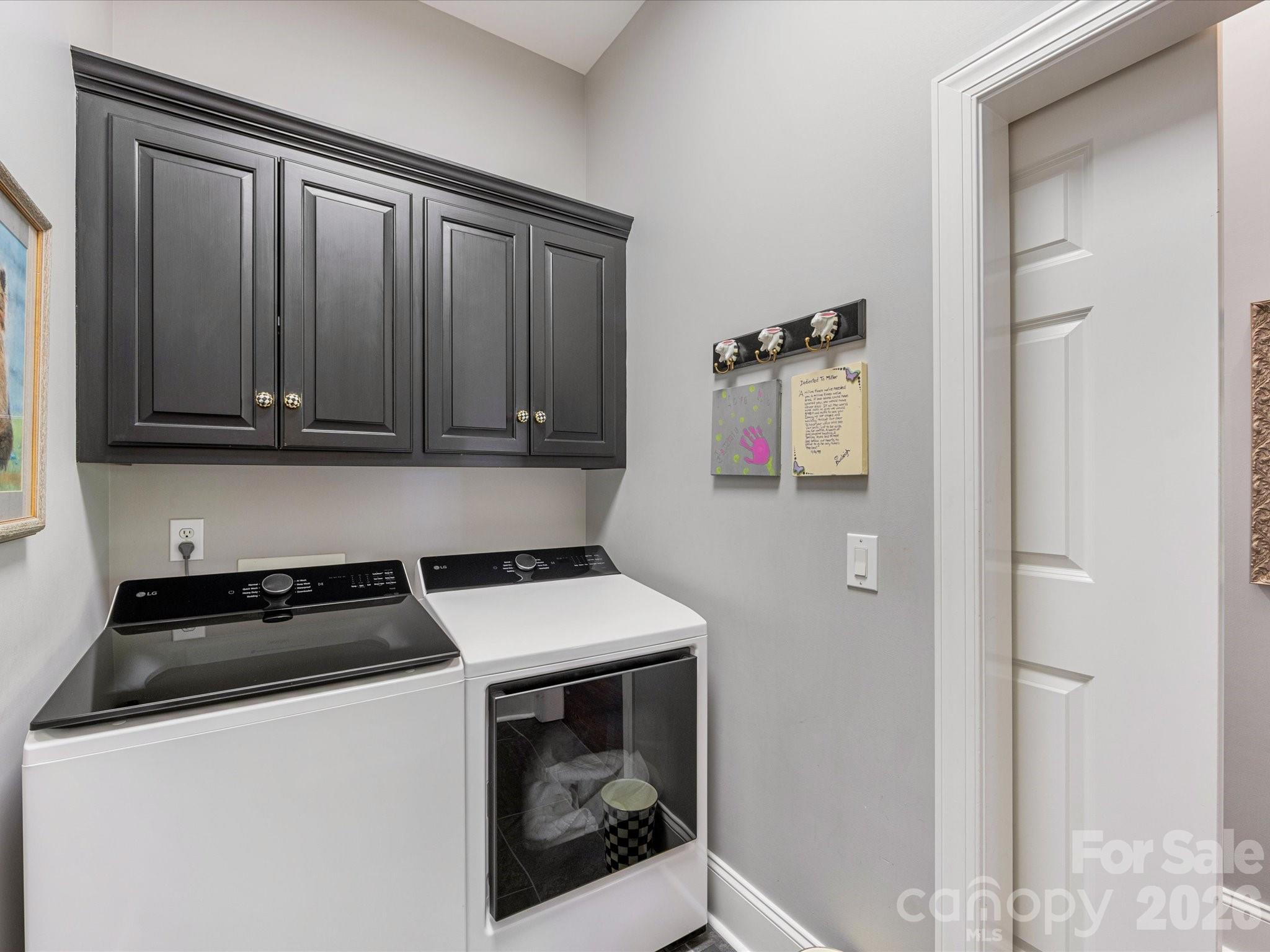 6525 Wakehurst Road Charlotte, NC 28226 - Photo 23 of 42 Gallery Image 23