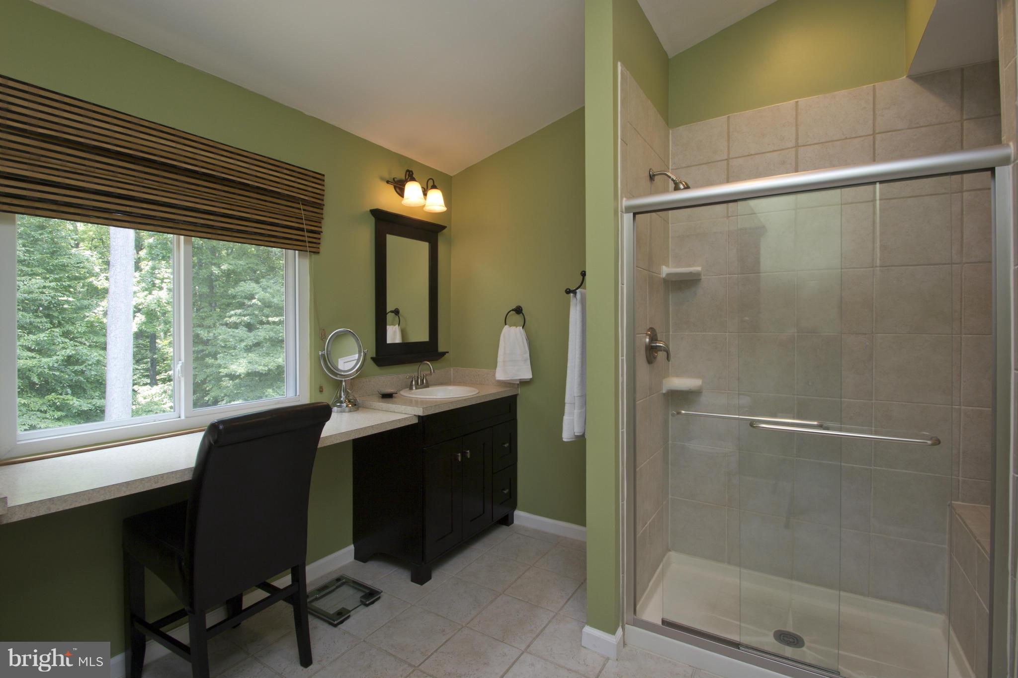 1531 Fenway Road Crofton, MD 21114 - Photo 14 of 30 Bath (Master)