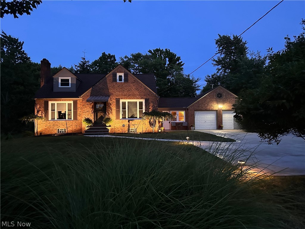 7797 York Road Cleveland, OH 44130 - Photo 20 of 23 front of house at night