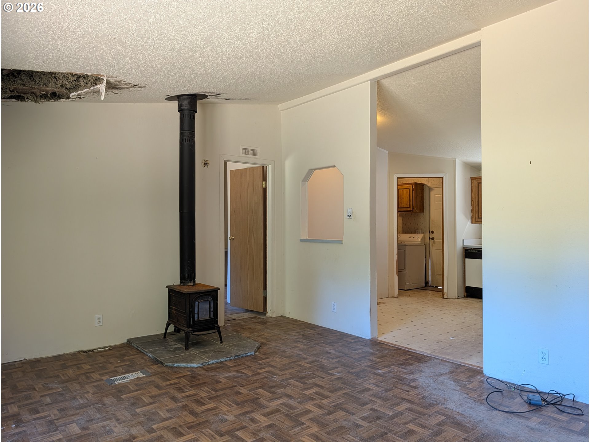 49241 Mountain View Road Oakridge, OR 97463 - Photo 26 of 46 Gallery Image 26
