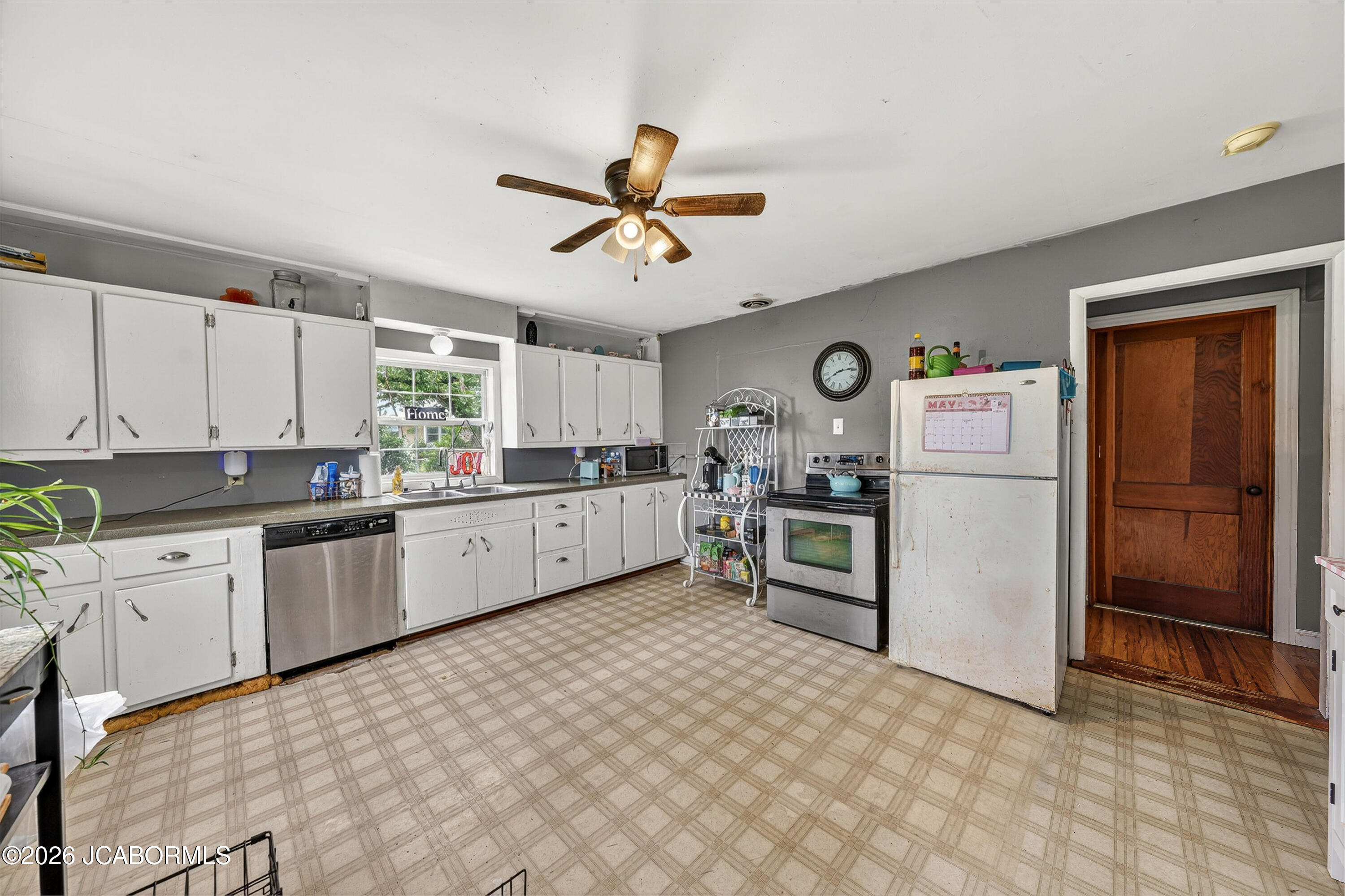 10206 State Rte 52 Versailles, MO 65084 - Photo 48 of 74