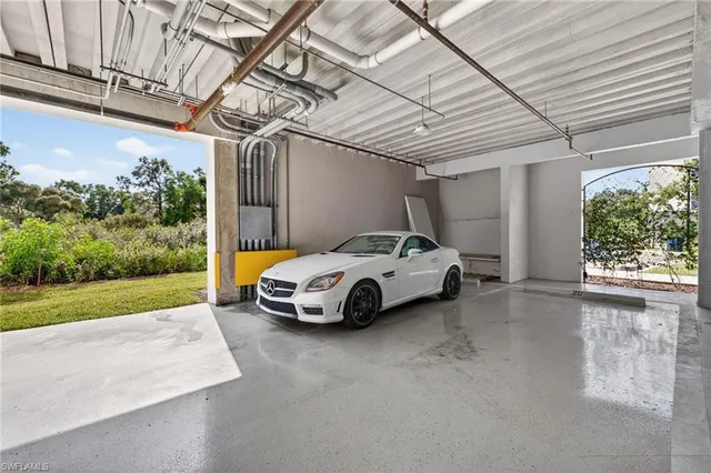 $1,800 | 26610 Rosewood Pointe Drive, Unit 202, Bonita Springs, FL 34135