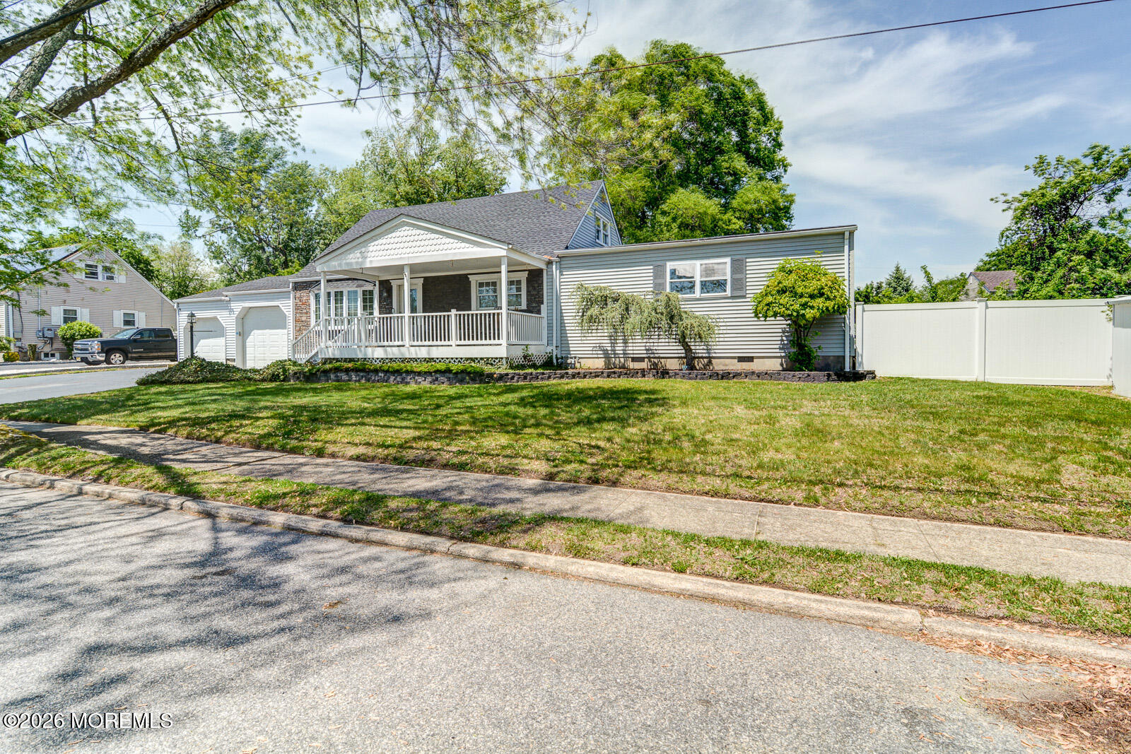 11 Rutgers Terrace Neptune Township, NJ 07753 - Photo 3 of 25 003 - Small