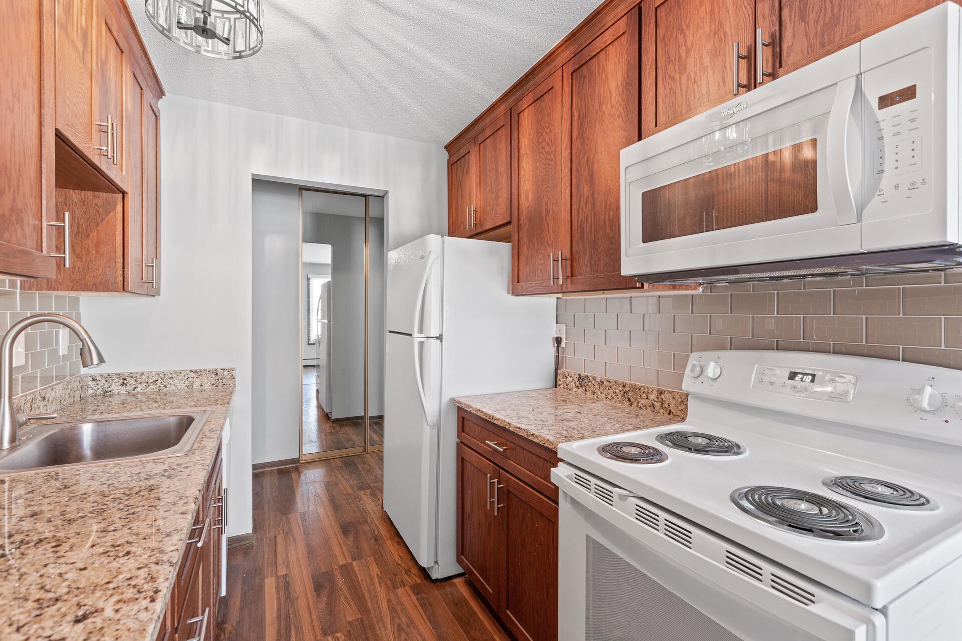 4442 Cedar Lake Road, Unit 7 St. Louis Park, MN 55416 - Photo 6 of 20
