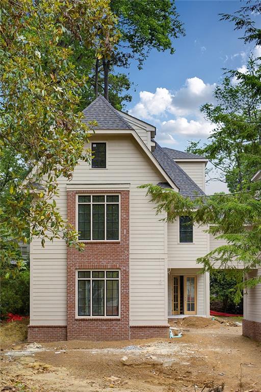 652 Timm Valley Road Northeast Atlanta, GA 30305 - Photo 16 of 38
