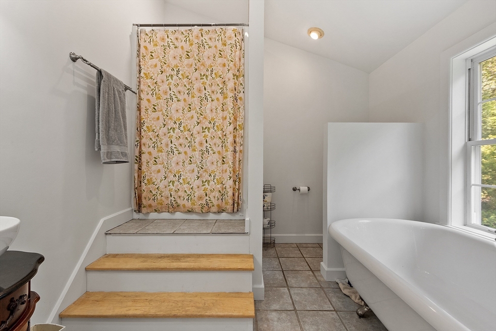 161 Beaman Road Princeton, MA 01541 - Photo 23 of 37 Gallery Image 23